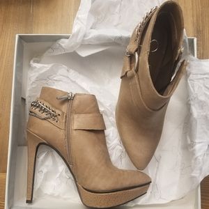 BRAND NEW JESSICA SIMPSON ANKLE BOOTS